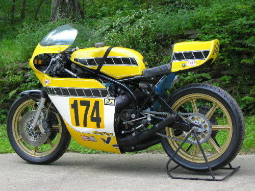 Yamaha TZ750